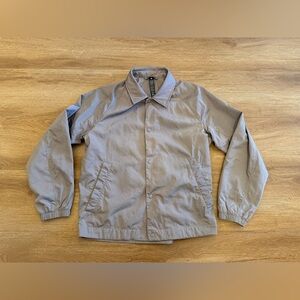 Lululemon Coach Jacket Snap Closure Tan